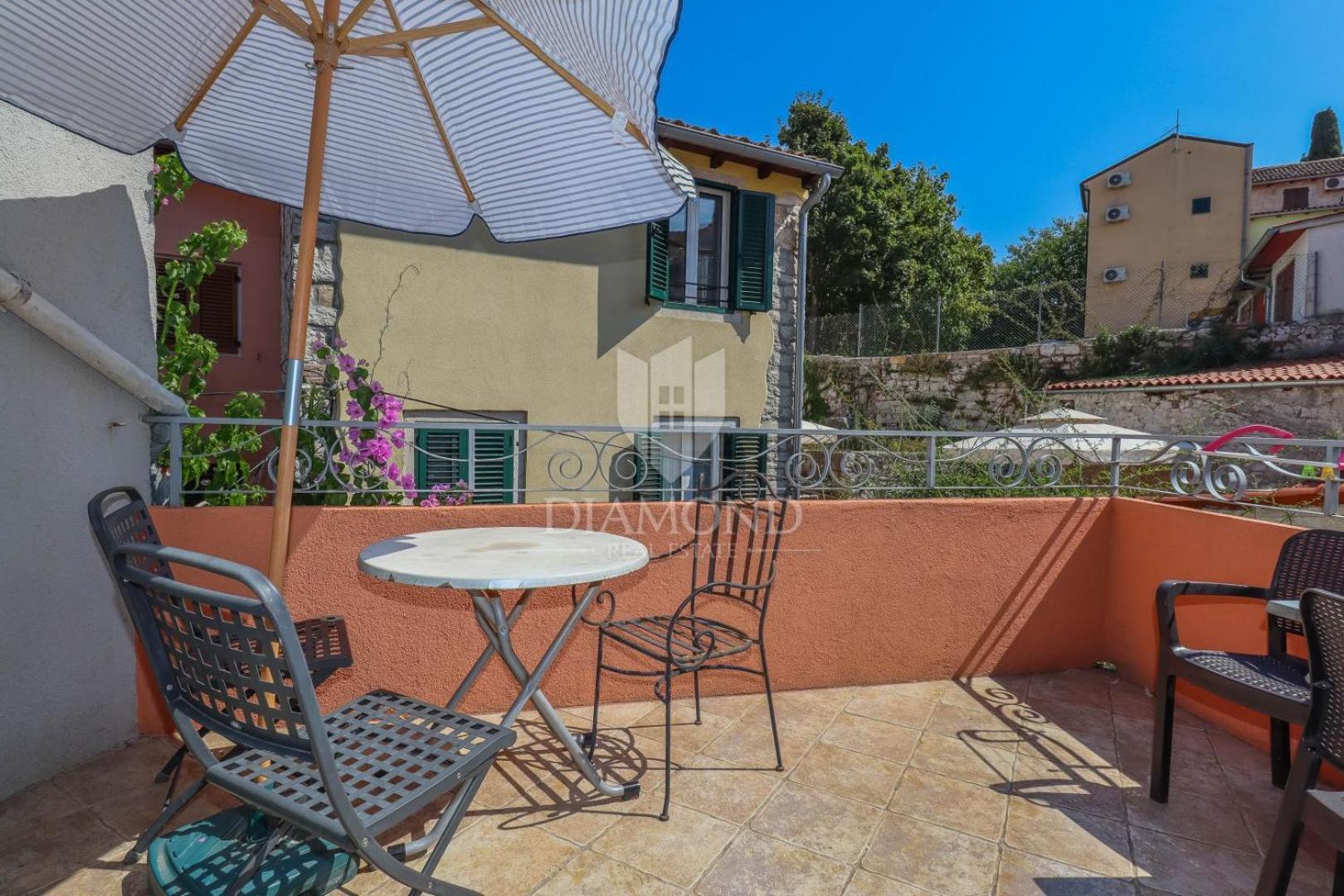 Augusta Ferri Apartment